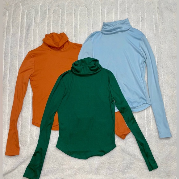 Streetwear Society Tops - Bundle of 3 turtle neck women long sleeves